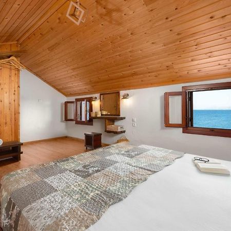 Maravelia Mare Guest House Symi Bagian luar foto