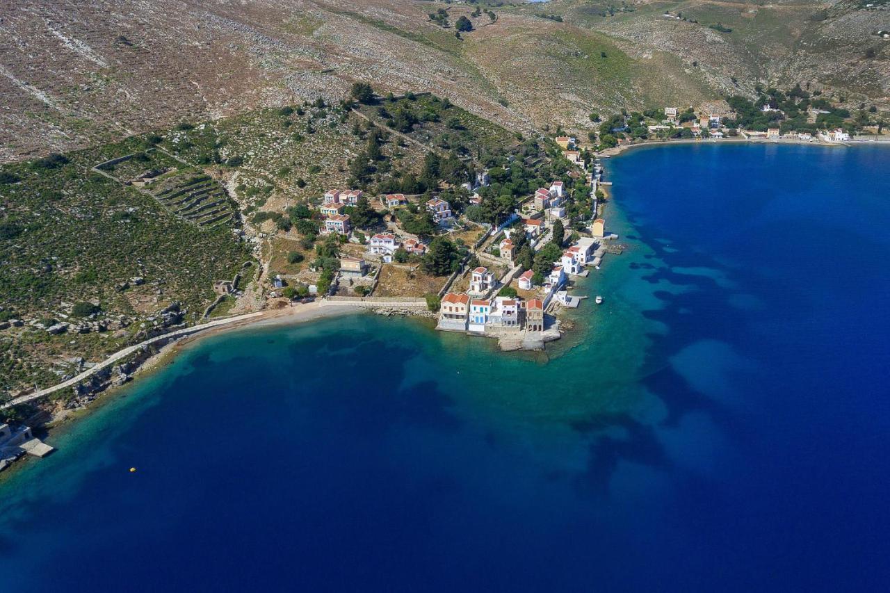 Maravelia Mare Guest House Symi Bagian luar foto